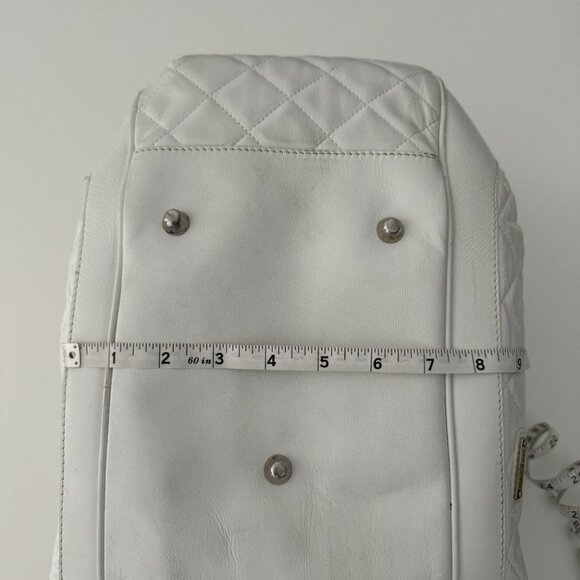 Moschino White Quilted Shoulder Bag - Picture 7 of 16